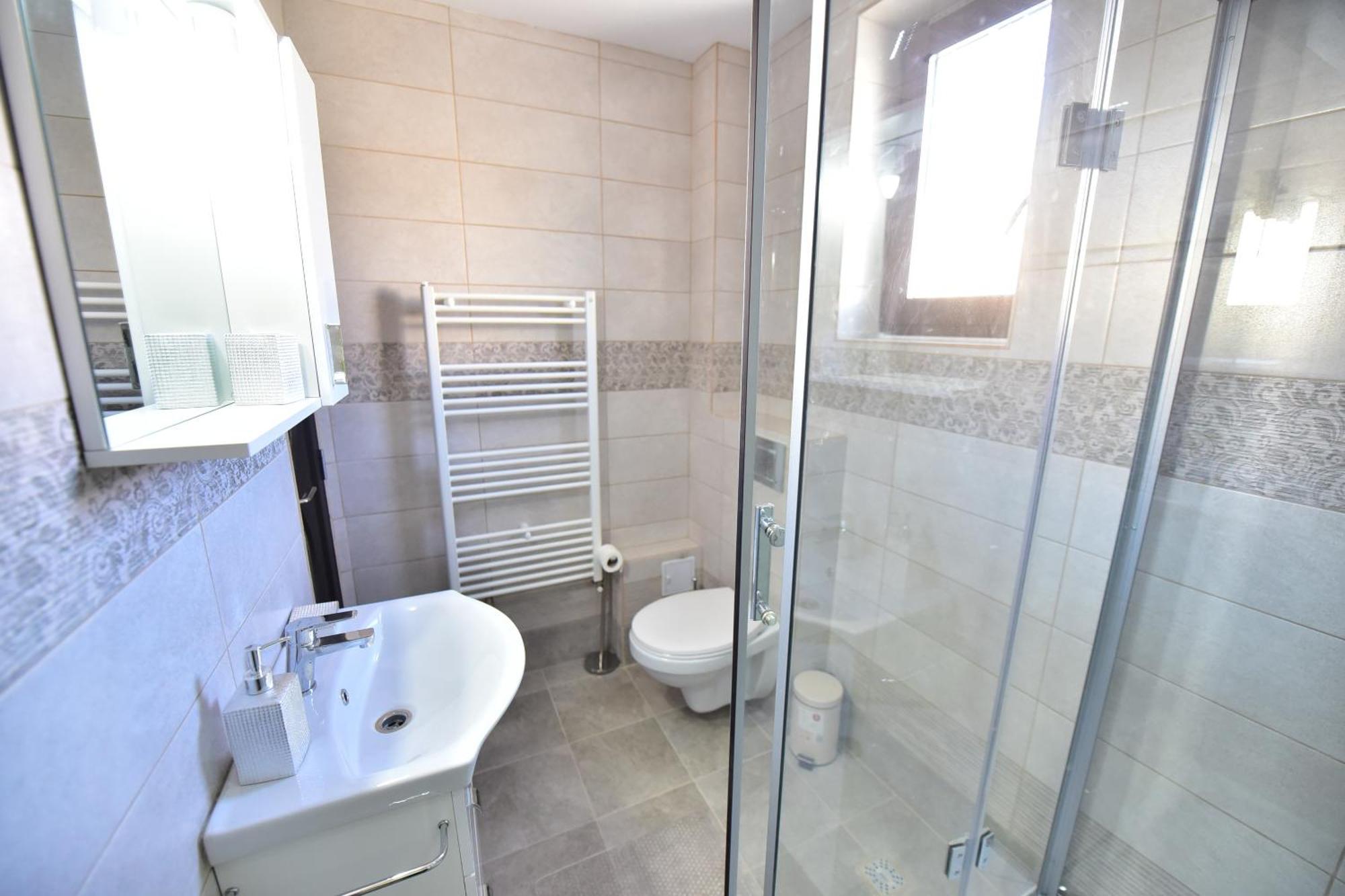 Regim Hotel Hanea Jacuzzi In Camera,Piscina Exterioara Si Sauna Comuna Сібіу Екстер'єр фото